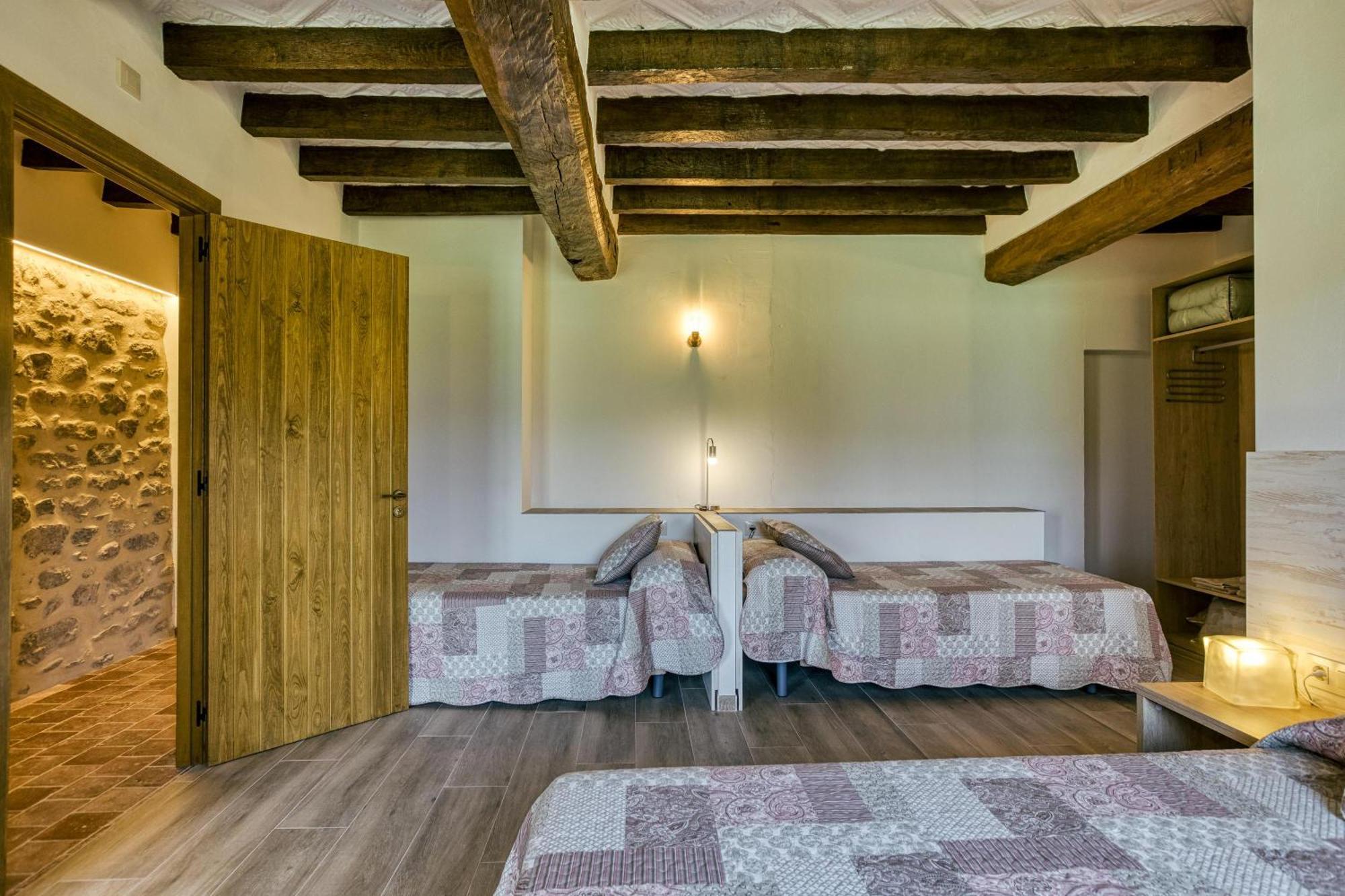 Casa Rural Mas Plantalech La Vall de Bianya Buitenkant foto
