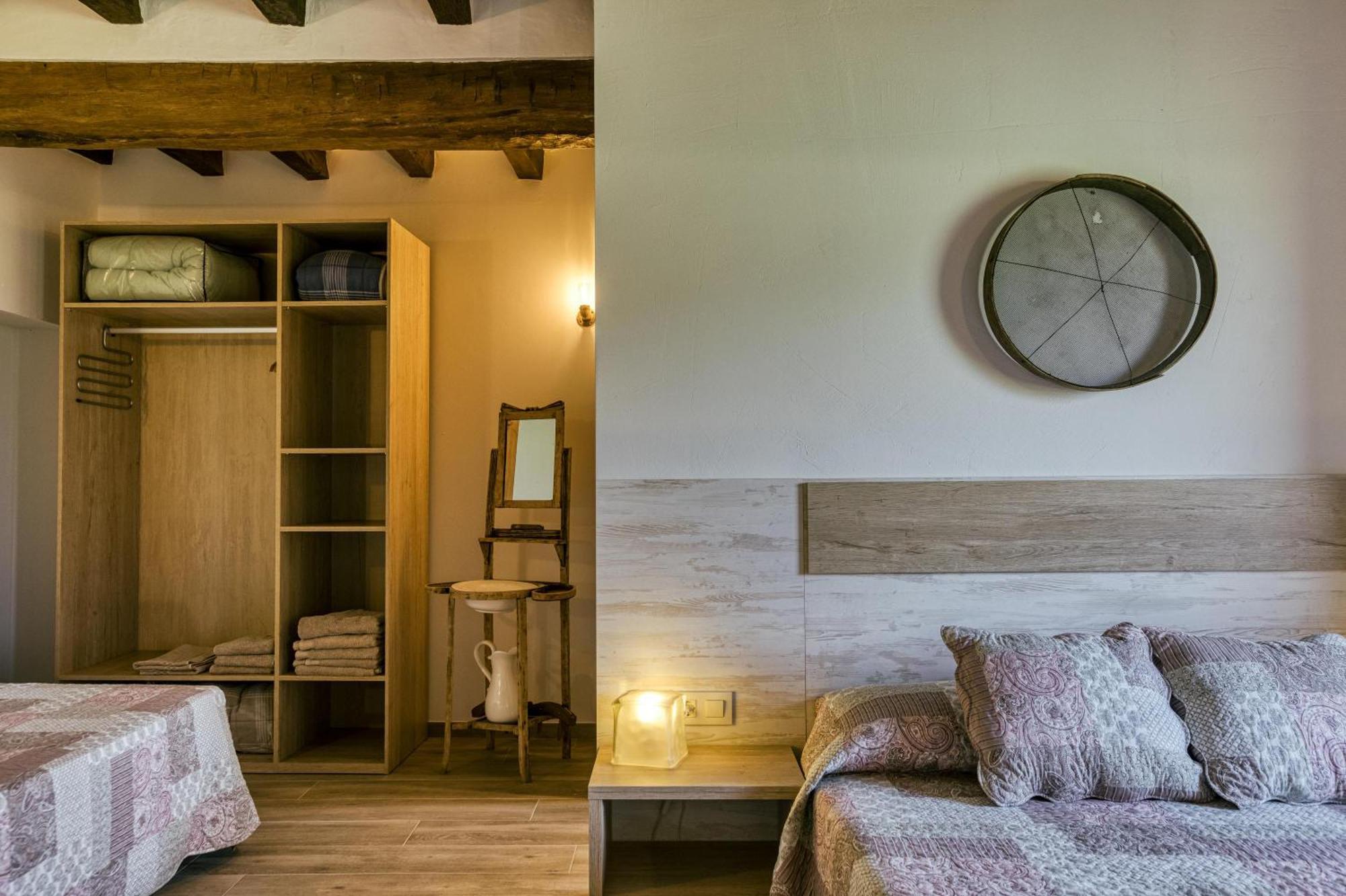 Casa Rural Mas Plantalech La Vall de Bianya Buitenkant foto